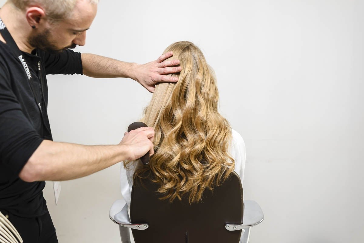 Hollywood Glam Wave Tutorial Step 6 Kerastase